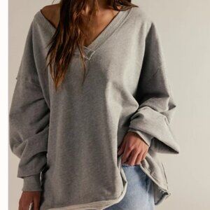 We The Free Venice V-Neck Sweatshirt - Size Small